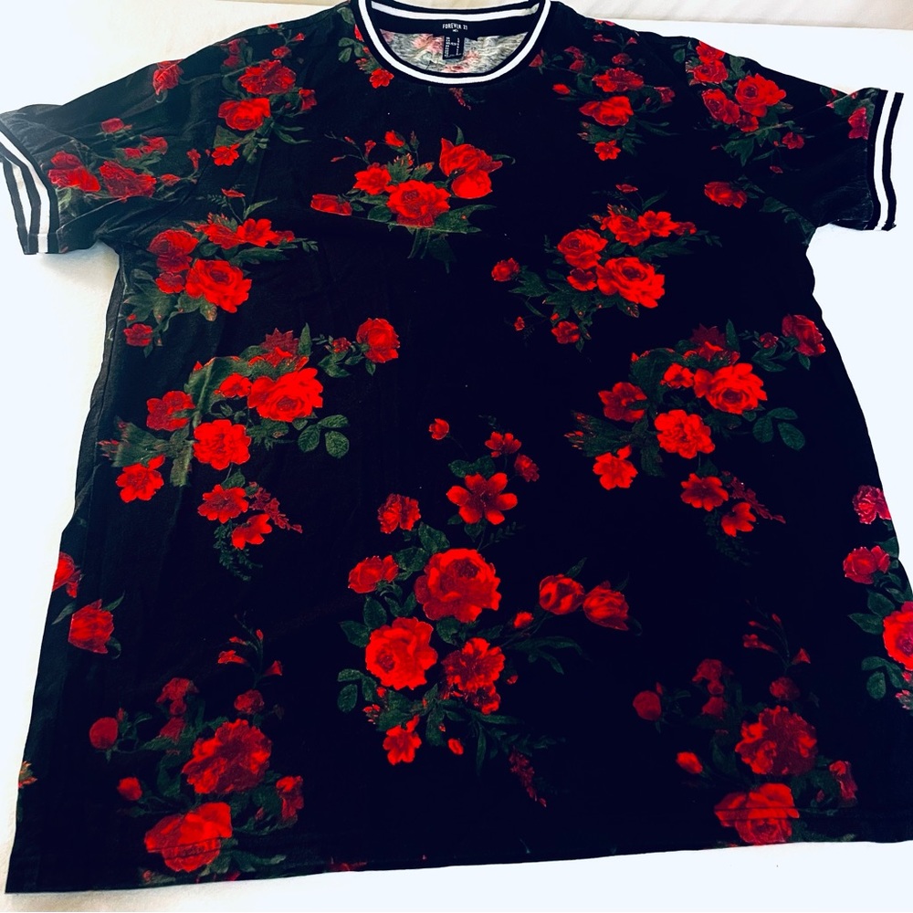 Rose Print Ringer Tee - Picture 3 of 9
